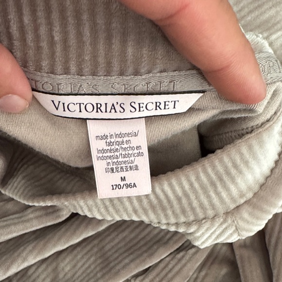 Victoria's Secret Ribbed Lounge Set in Soft Lavender - Picture 2 of 7